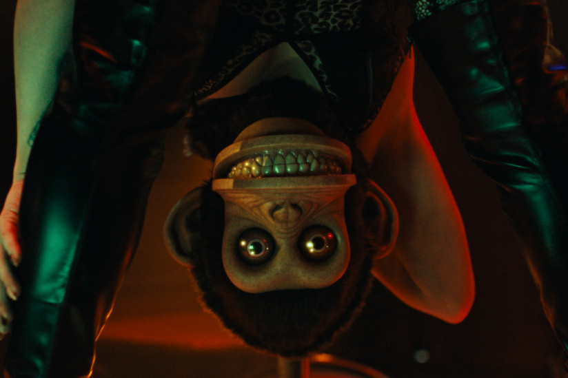 Streamingpremiär!The Monkey: Stephen King-filmen är mest höhö-igt&nbsp;tarmsplatter